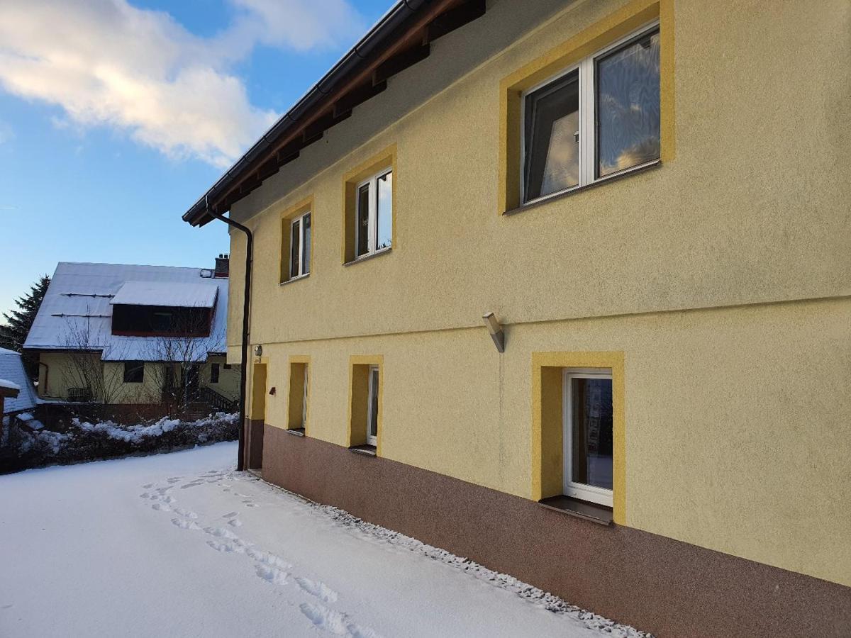 Ubytovani U Sustru Horni Marsov Bagian luar foto